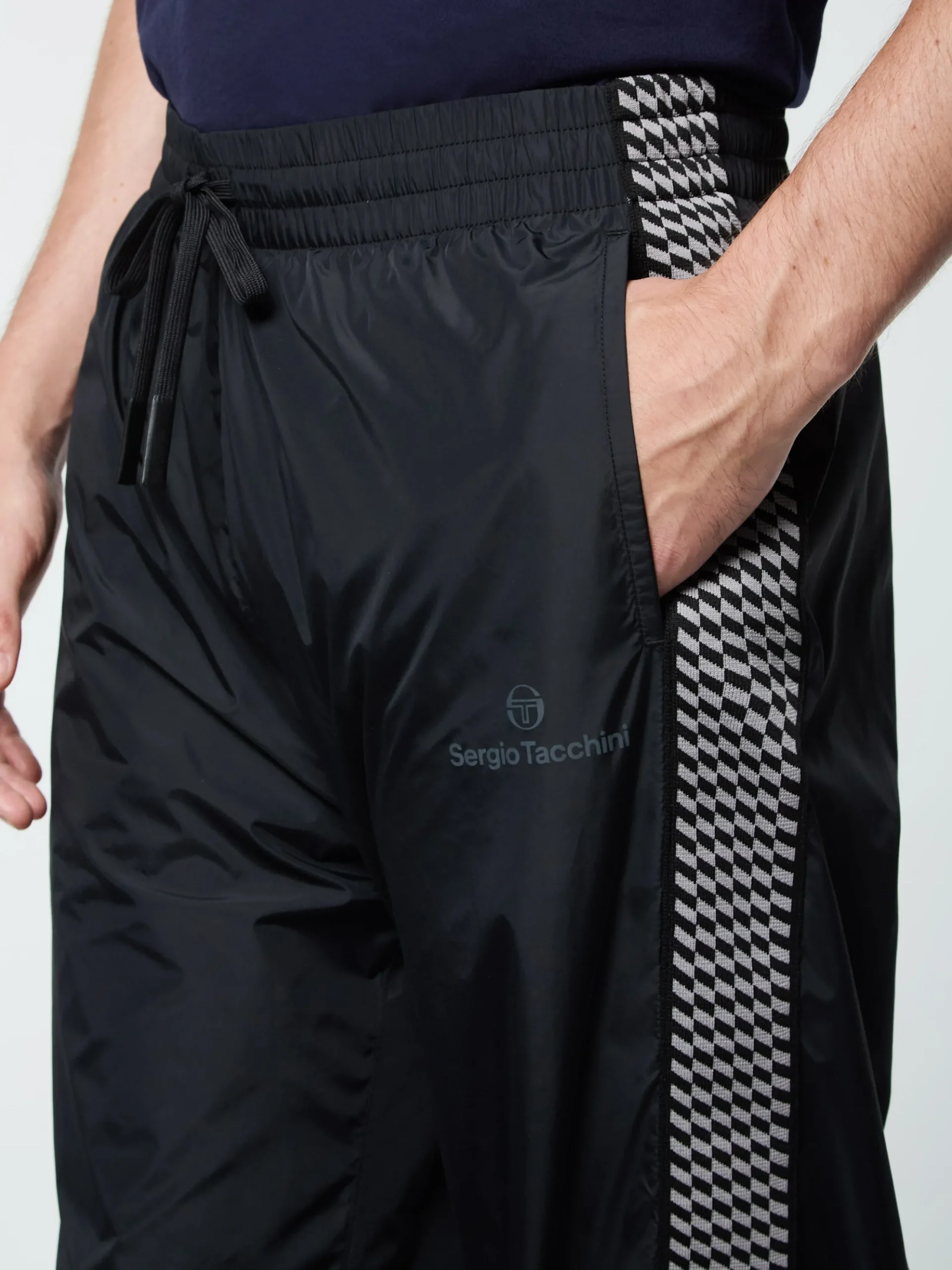 Sergio Tacchini Dama Track Pant- BLACK BEAUTY Fashion