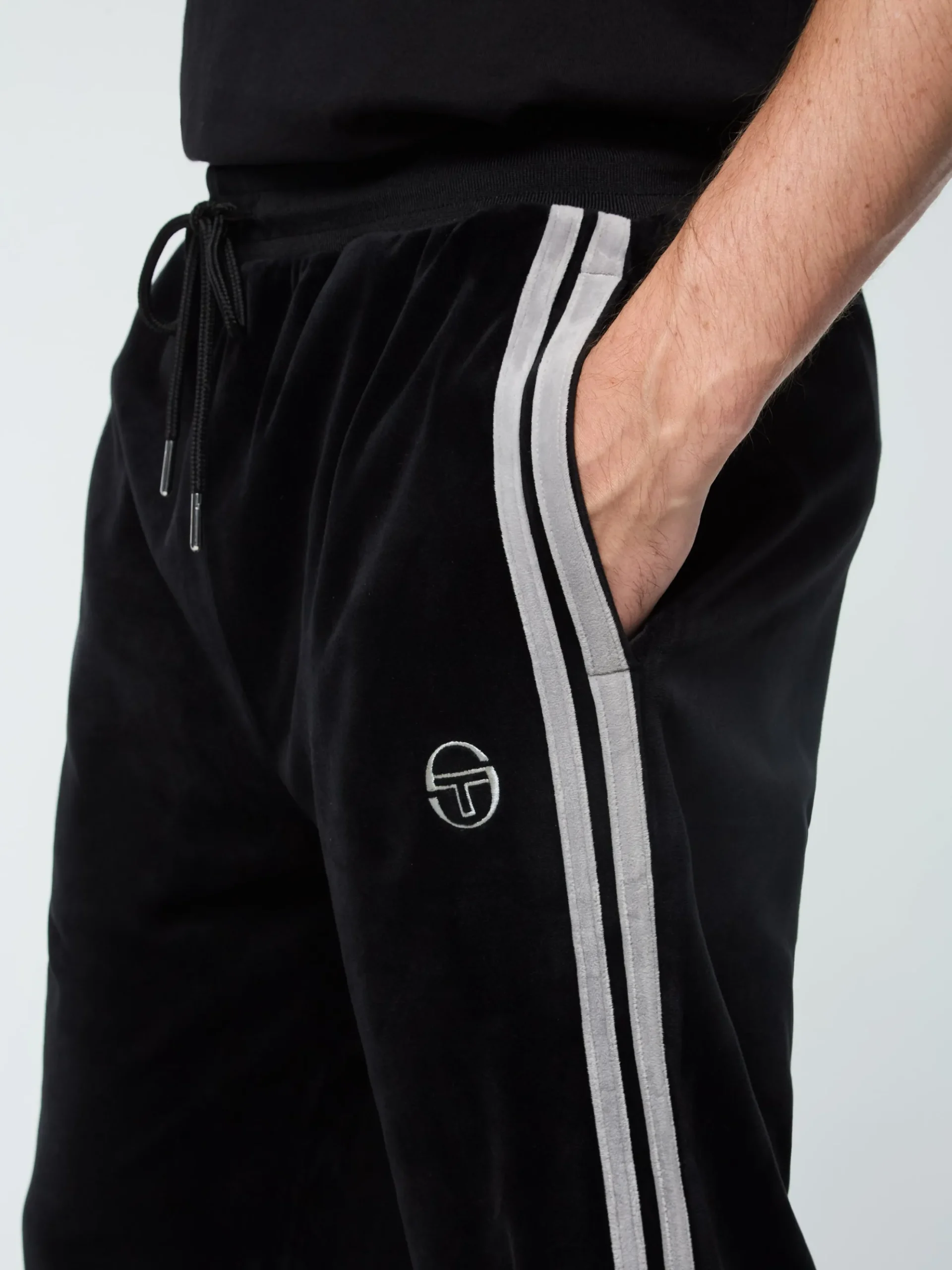 Sergio Tacchini Damarindo Velour Track Pant- BLACK BEAUTY Best