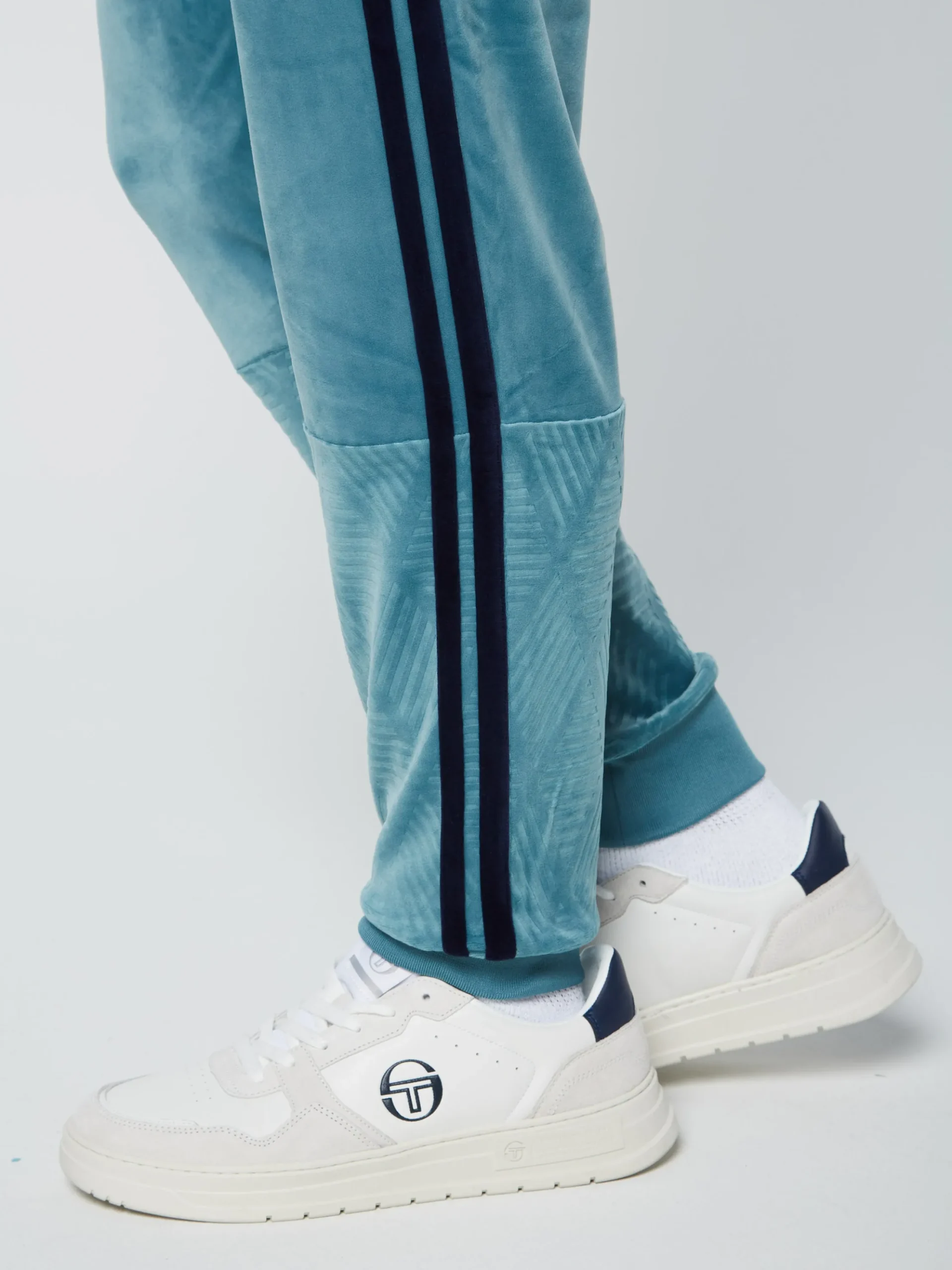 Sergio Tacchini Debossed Damarindo Velour Track Pant- LARKSPUR Sale