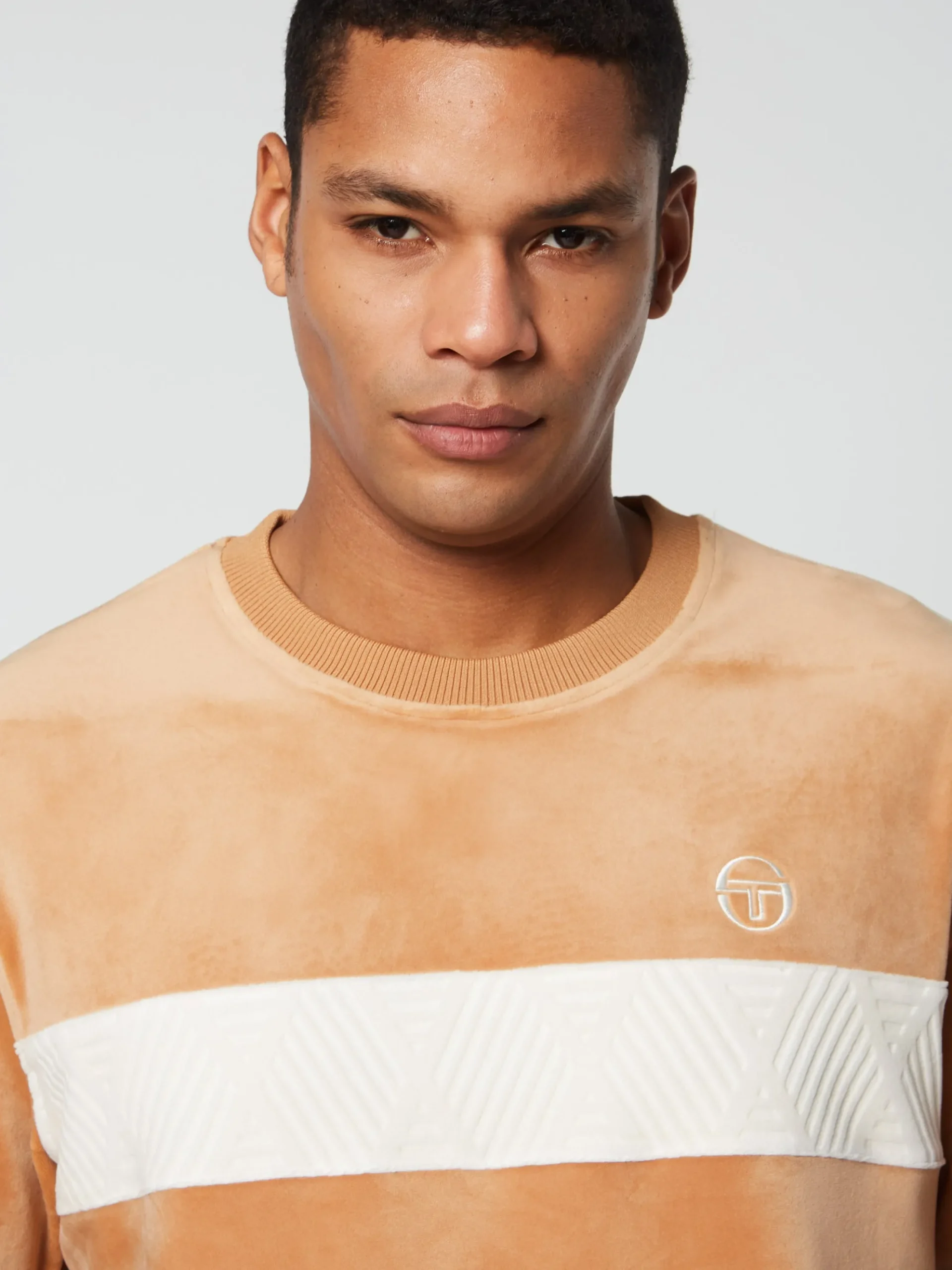 Sergio Tacchini Debossed Damarindo Velour T-Shirt- MEERKAT Sale