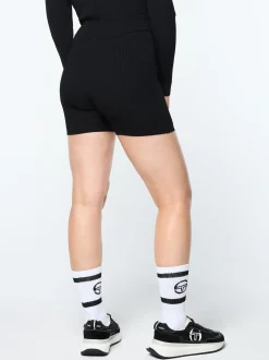 Sergio Tacchini Magreta Biker Short- BLACK BEAUTY Best