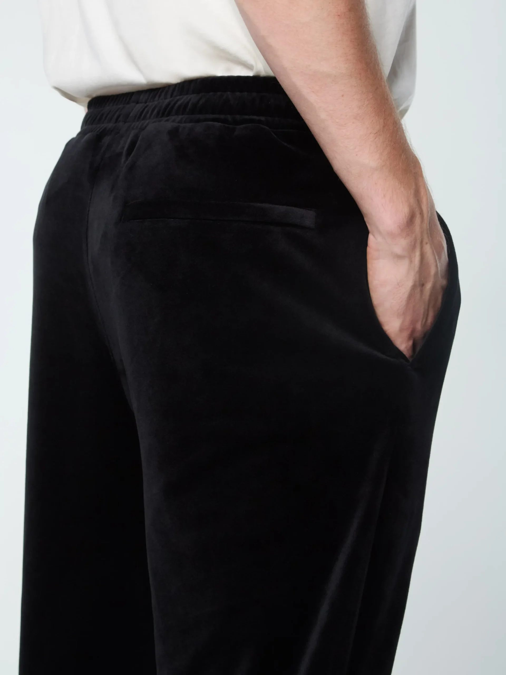 Sergio Tacchini Ostuni Velour Track Pant- BLACK BEAUTY Sale