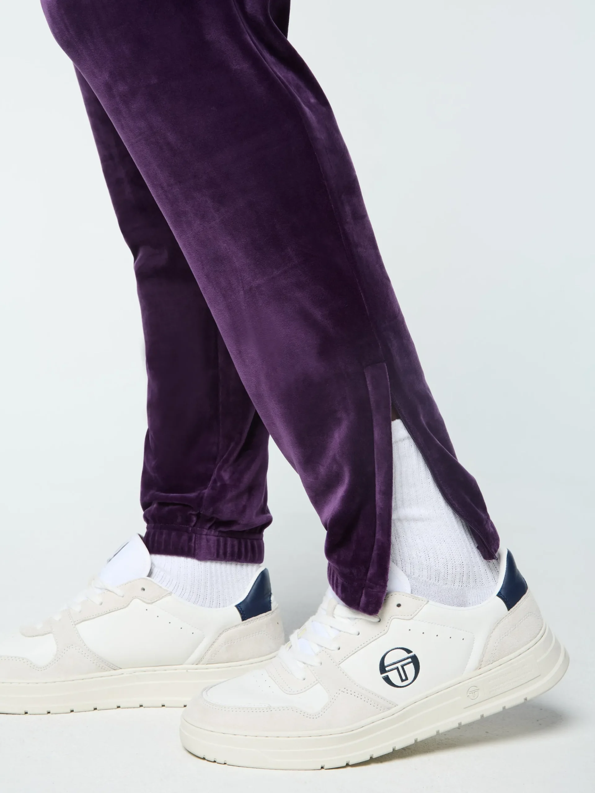 Sergio Tacchini Ostuni Velour Track Pant- BLACKBERRY CORDIAL Fashion
